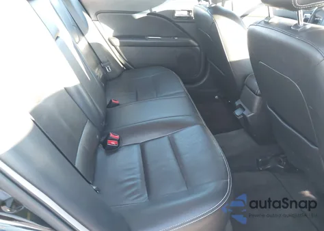 2012 Ford Fusion Hybrid z USA, uszkodzony, nr VIN 3FADP0L39CR228723